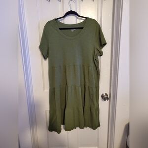 Time and Tru Green Relaxed Tiered T-Shirt Dress